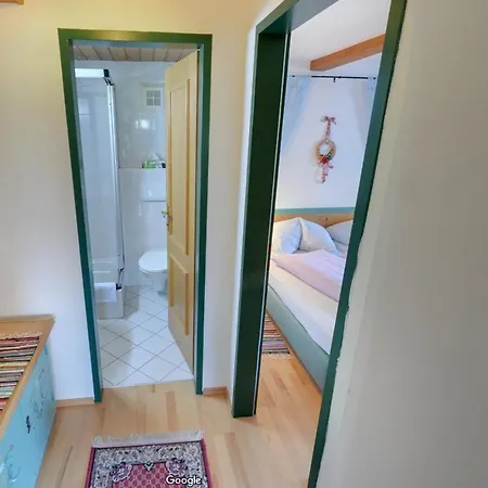 Apartmentpension Hillebrand 키츠부헬